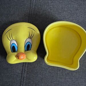 Retro Tweety Bird Glass Dish Box Vintage Warner Bros 5X4.5 Inches